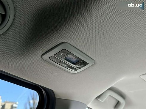 Toyota Sienna 2015 - фото 19