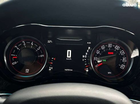 Dodge Challenger 2017 - фото 15