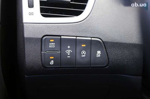 Hyundai Elantra 2013 - фото 23