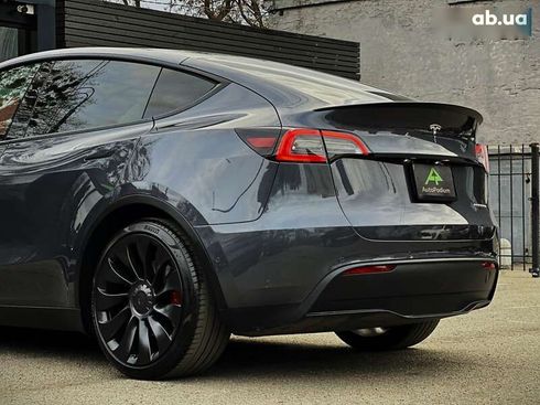 Tesla Model Y 2022 - фото 18