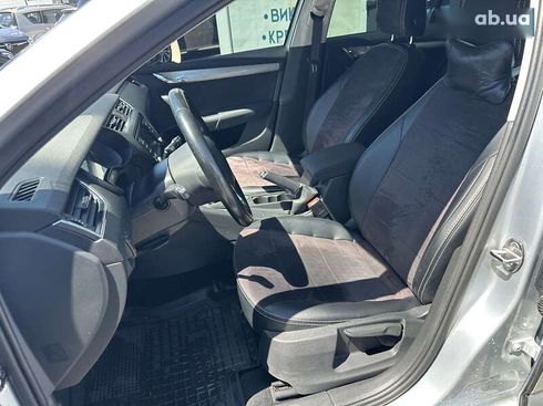 Skoda Octavia 2016 - фото 15