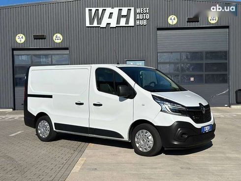 Renault Trafic 2020 - фото 23