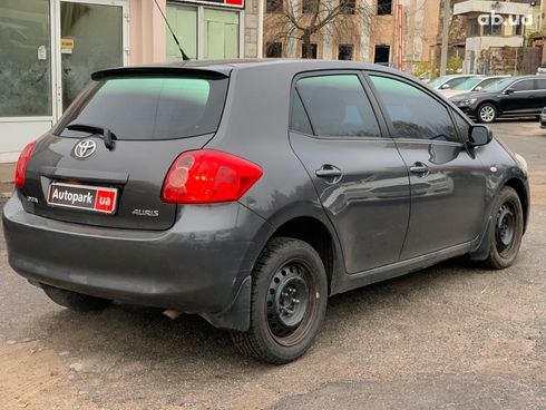 Toyota Auris 2007 серый - фото 14