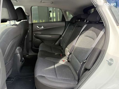 Hyundai Kona 2021 - фото 9