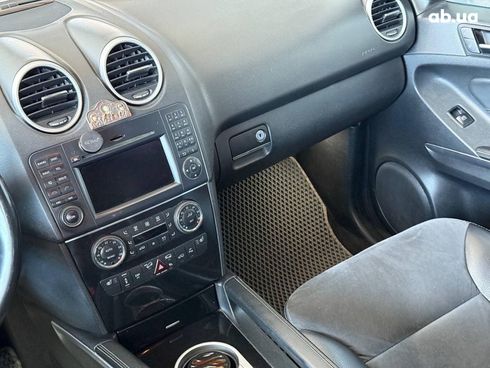 Mercedes-Benz M-Класс 2010 белый - фото 25