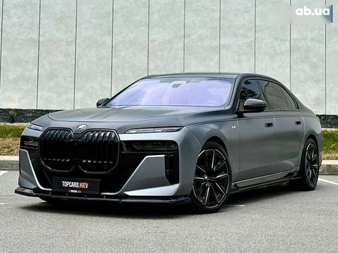 BMW i7 2022 - фото 3