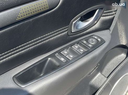 Renault Scenic 2010 - фото 23