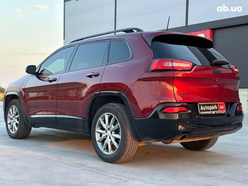 Jeep Cherokee 2017 красный - фото 6