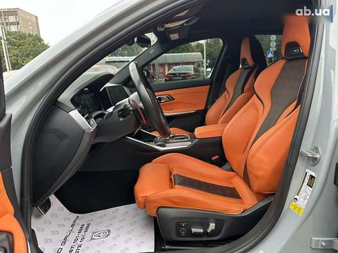 BMW M3 2021 - фото 26