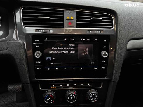 Volkswagen Golf 2019 серый - фото 25