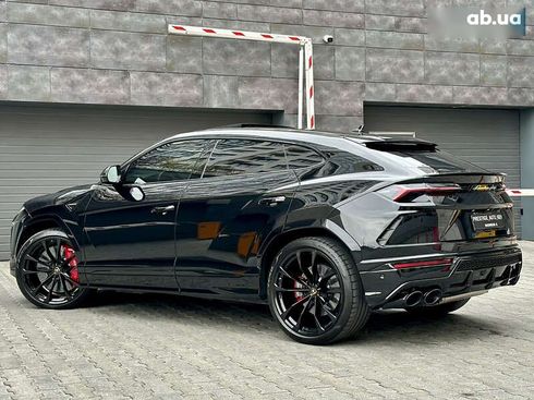 Lamborghini Urus 2020 - фото 25