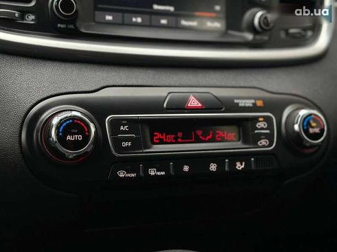 Kia Sorento 2019 - фото 30