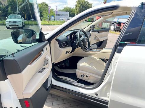 Maserati Levante 2022 - фото 19