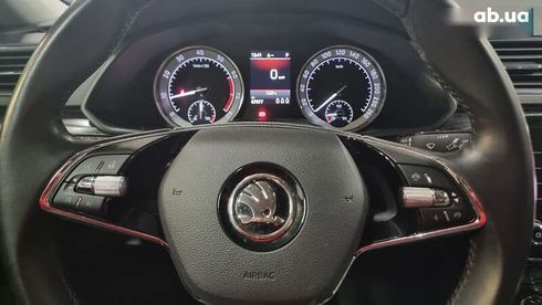 Skoda Superb 2021 - фото 17