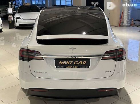 Tesla Model X 2016 - фото 10