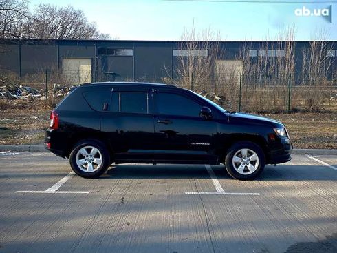 Jeep Compass 2016 - фото 10