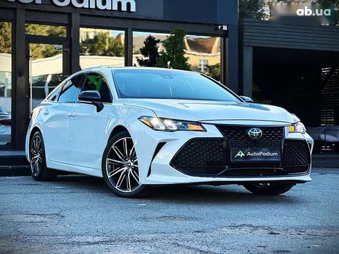 Toyota Avalon 2018 - фото 7