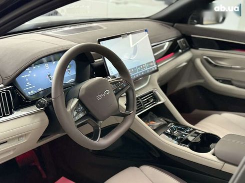 BYD Song Plus 2025 - фото 13