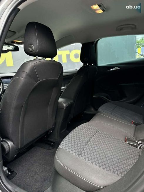 Opel Astra 2019 - фото 15