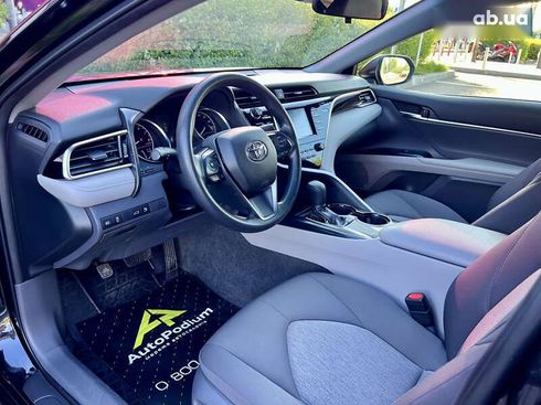 Toyota Camry 2017 - фото 21
