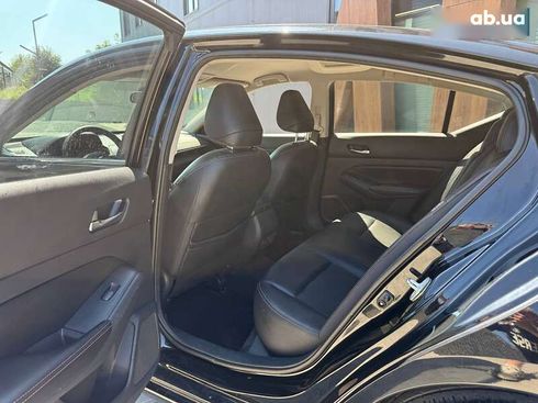 Nissan Altima 2019 - фото 13