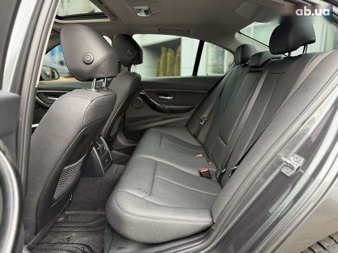 BMW 3 серия 2017 - фото 18
