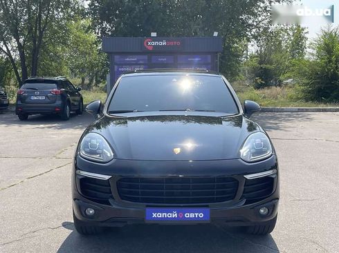 Porsche Cayenne 2016 - фото 3