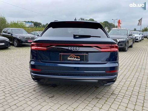 Audi Q8 2023 - фото 7