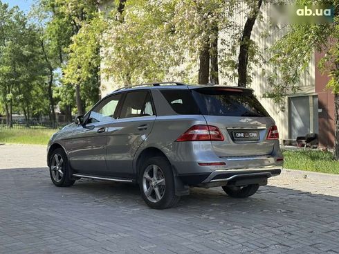 Mercedes-Benz M-Класс 2014 - фото 3