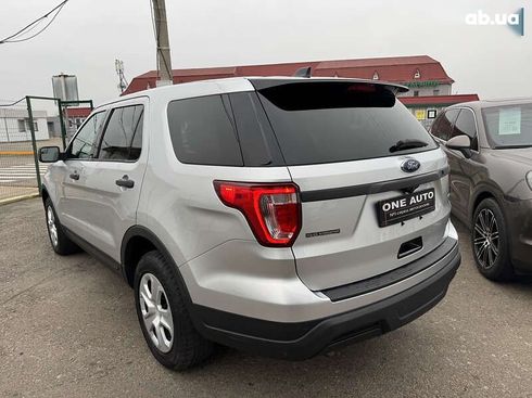 Ford Explorer 2018 - фото 10