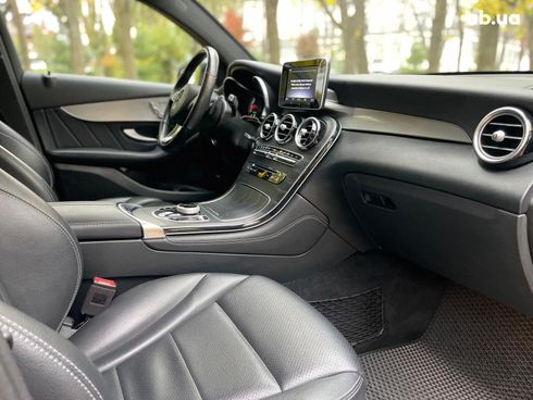 Mercedes-Benz GLC-Класс 2018 черный - фото 46
