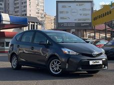 Продаж вживаних Toyota Prius V 2017 року - купити на Автобазарі