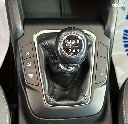 Ford Focus 2019 - фото 24