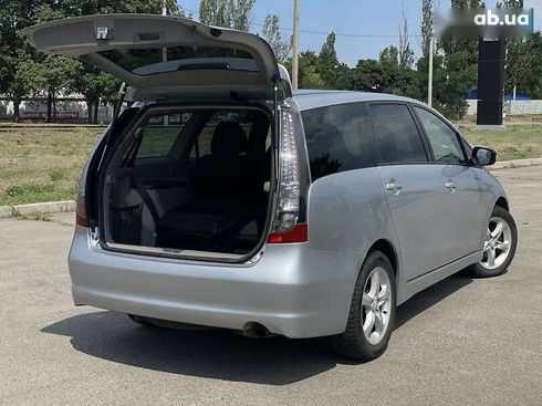 Mitsubishi Grandis 2006 - фото 12
