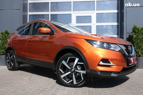 Nissan Rogue 2020 золотистый - фото 2