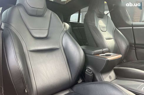 Tesla Model S 2016 - фото 27