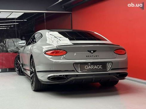 Bentley Continental GT 2021 - фото 24