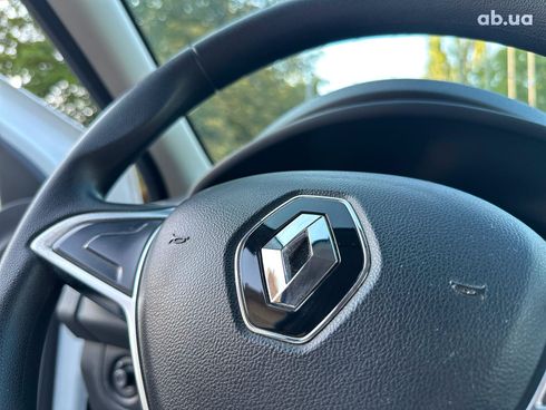 Renault Sandero 2021 белый - фото 35