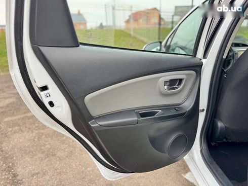 Toyota Yaris 2017 - фото 28