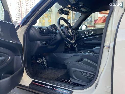 MINI Clubman 2016 - фото 15