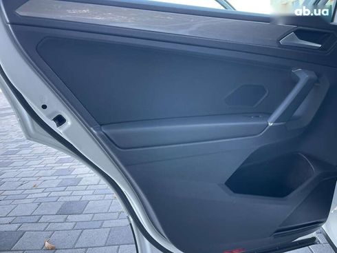 Volkswagen Tiguan 2020 - фото 30