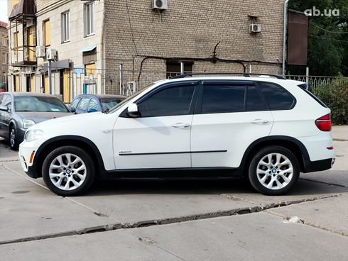 BMW X5 2011 белый - фото 3