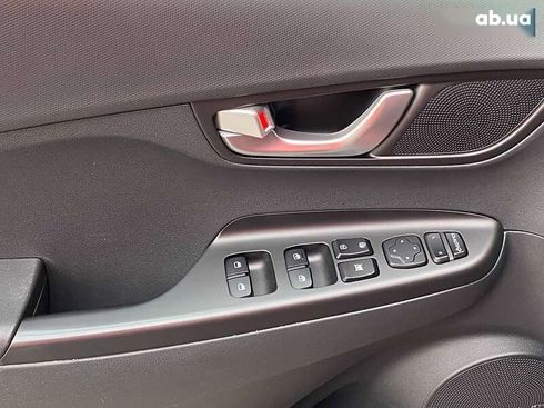 Hyundai Kona Electric 2021 - фото 24