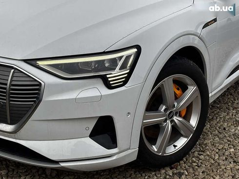 Audi E-Tron 2021 - фото 6