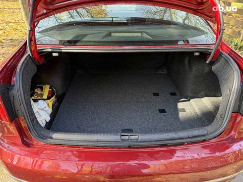 Volkswagen Passat 2016 красный - фото 20