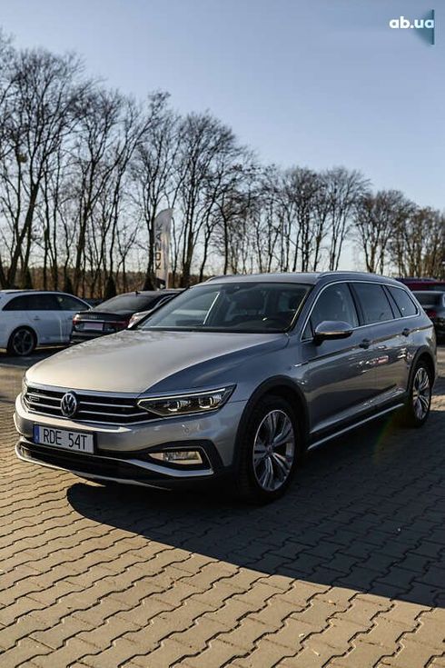 Volkswagen passat alltrack 2020 - фото 21