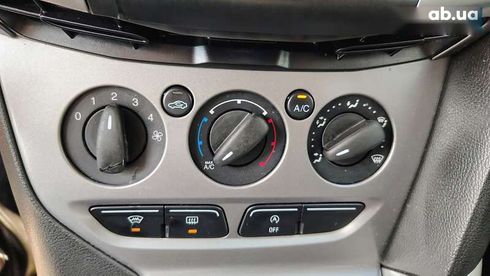 Ford Focus 2014 - фото 14
