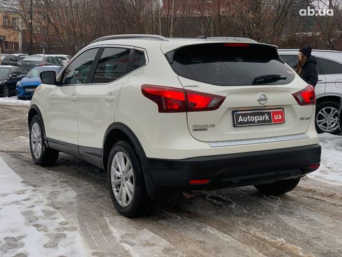 Nissan Rogue 2018 белый - фото 7