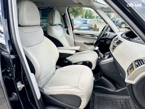 Citroёn C4 Picasso 2011 черный - фото 18
