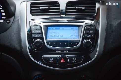 Hyundai Accent 2012 - фото 18